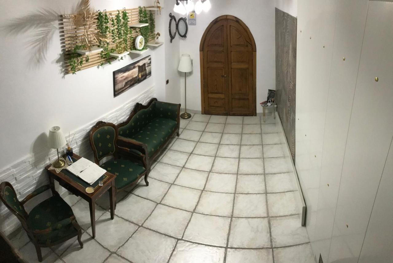 La Dimora Di Bronzo Hotell Neapel Exteriör bild