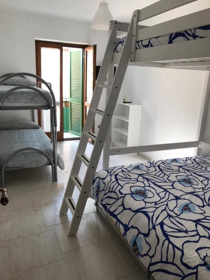 La Dimora Di Bronzo Hotell Neapel Exteriör bild