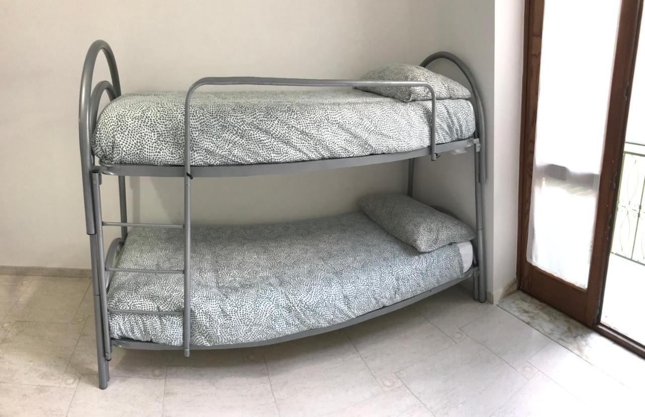 La Dimora Di Bronzo Hotell Neapel Exteriör bild