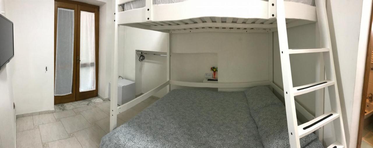 La Dimora Di Bronzo Hotell Neapel Exteriör bild